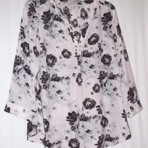 Eliane Rose Floral Blouse 3/4 sleeves Top Blouse Fashion sz L